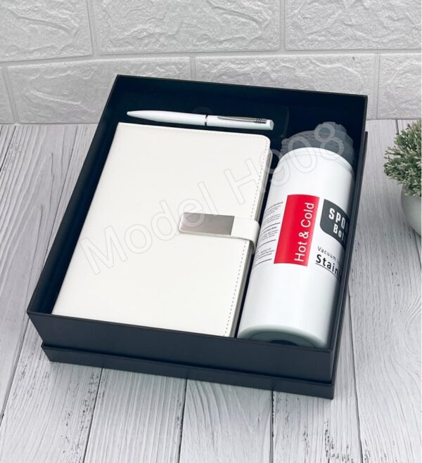 3 In 1 Gift Set GCH 908 - Image 4