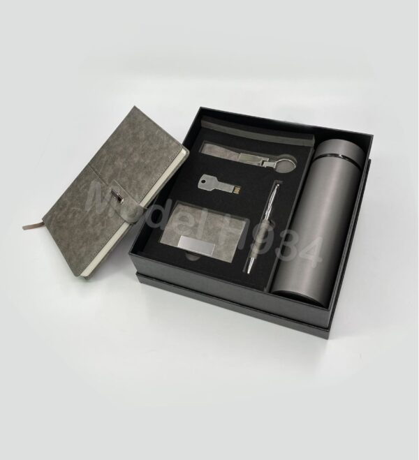 6 In 1 Gift Set GCH 934 with 32GB Pen Drive