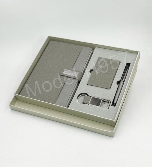 4 In 1 Gift Set GCH 957 - Image 5